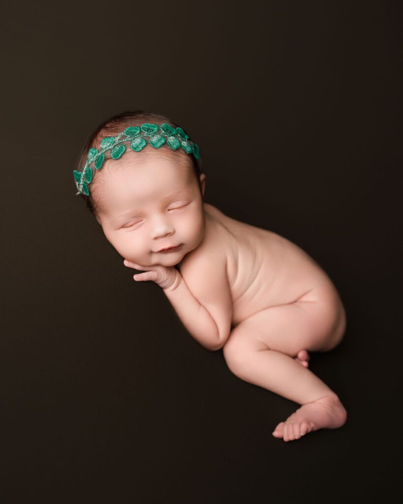 elegant-newborn-studio-photography-winnipeg