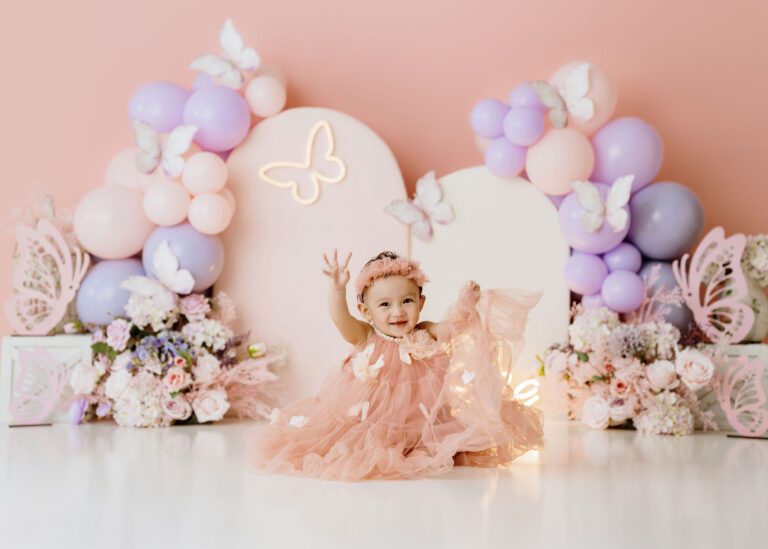 One Year Old Photography|Winnipeg Cake Smash Photographer
