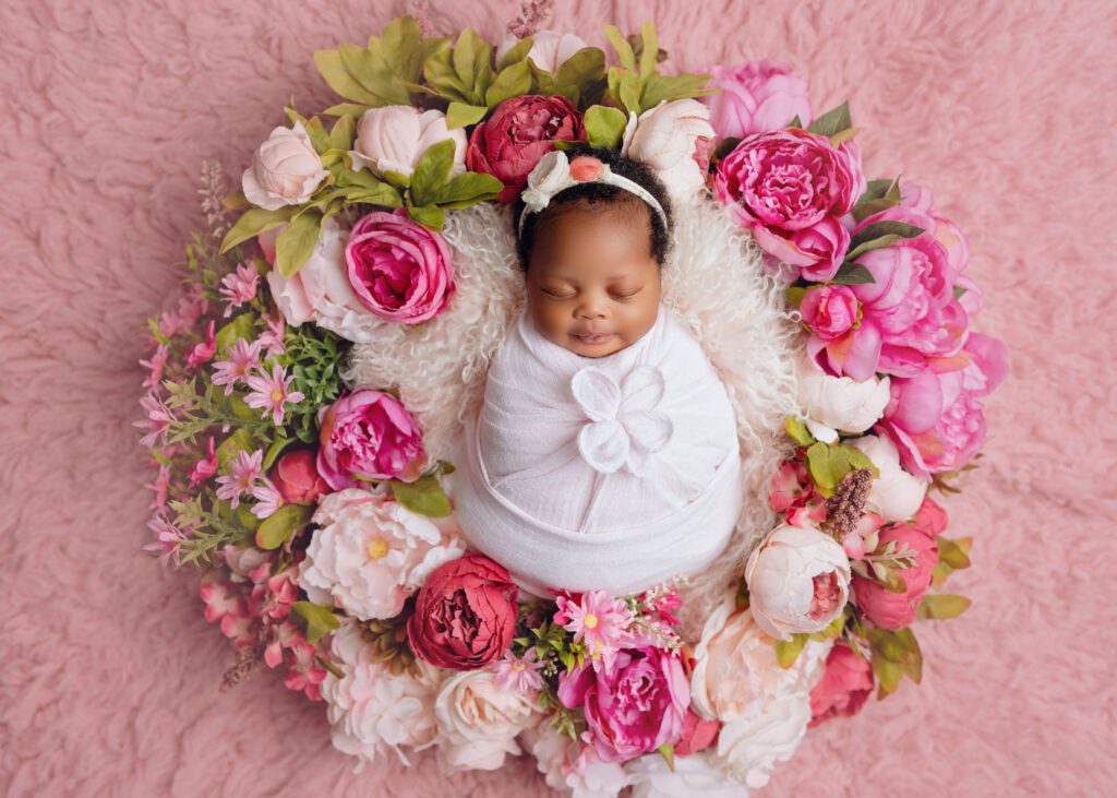 Budget-friendly fully wrapped newborn session by a Winnipeg 03