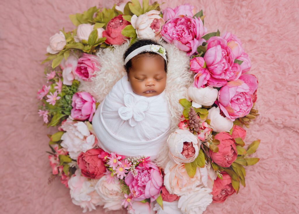 Budget-friendly fully wrapped newborn session by a Winnipeg 02