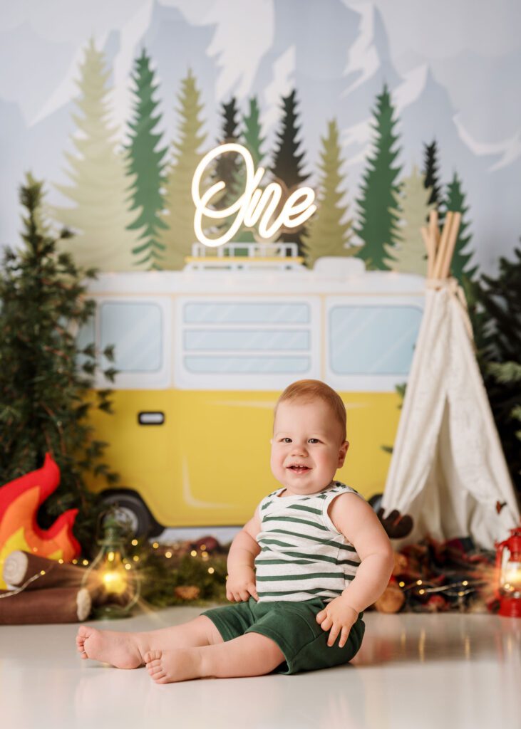 one-year-old-birthday-session