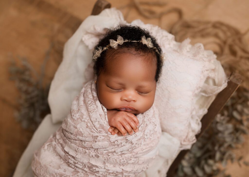 Budget-friendly fully wrapped newborn session by a Winnipeg newborn photographer