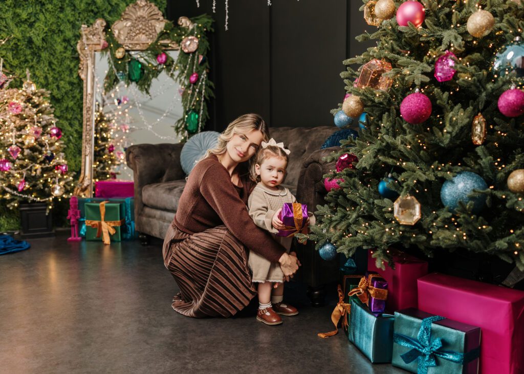 Winnipeg holiday family photography