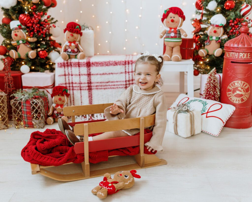 Christmas family portraits in Winnipeg