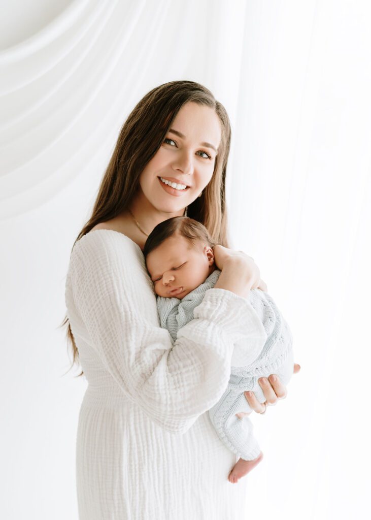 Studio lifestyle newborn family photography in Winnipeg