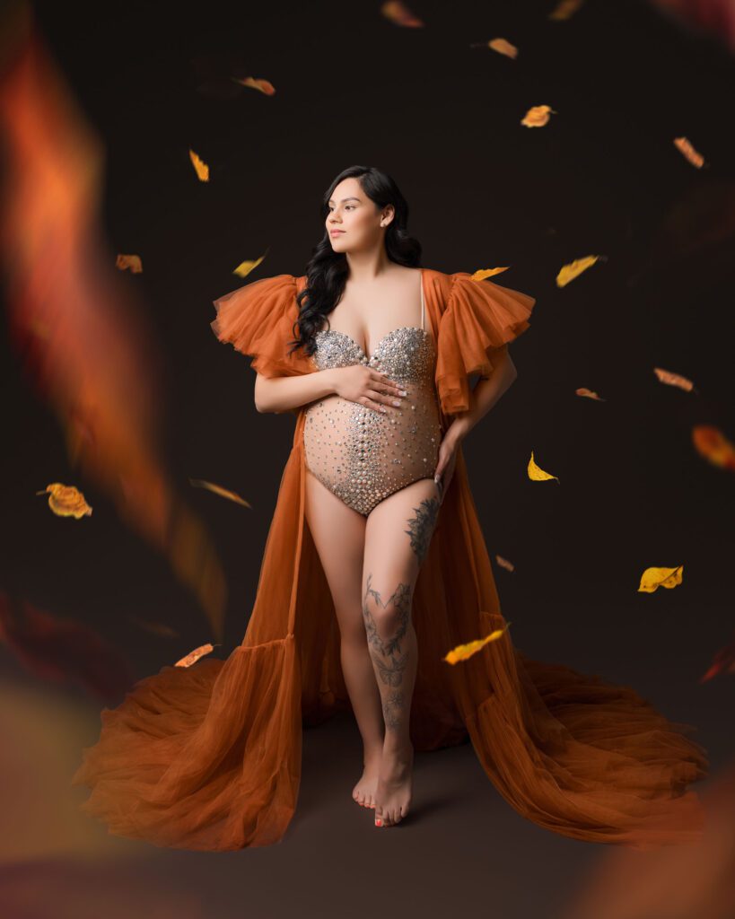 Timeless maternity portrait in a Winnipeg photography studio