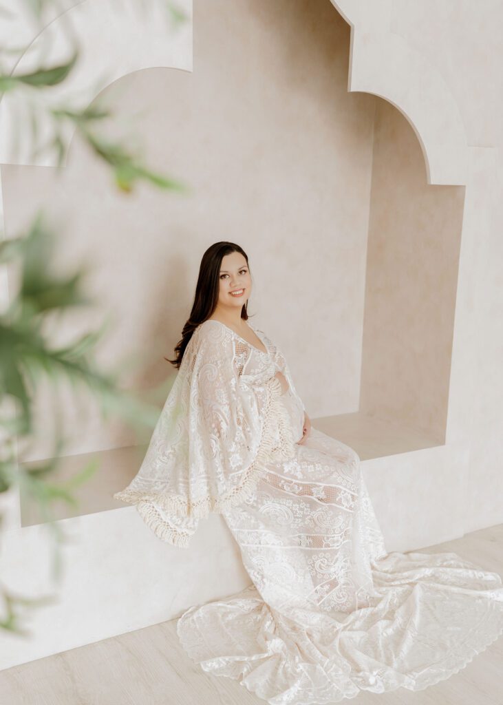 Pregnancy portrait at a Winnipeg maternity photography studio