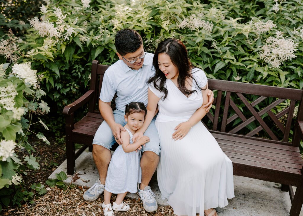 Winnipeg family photographer capturing a summer family portrait