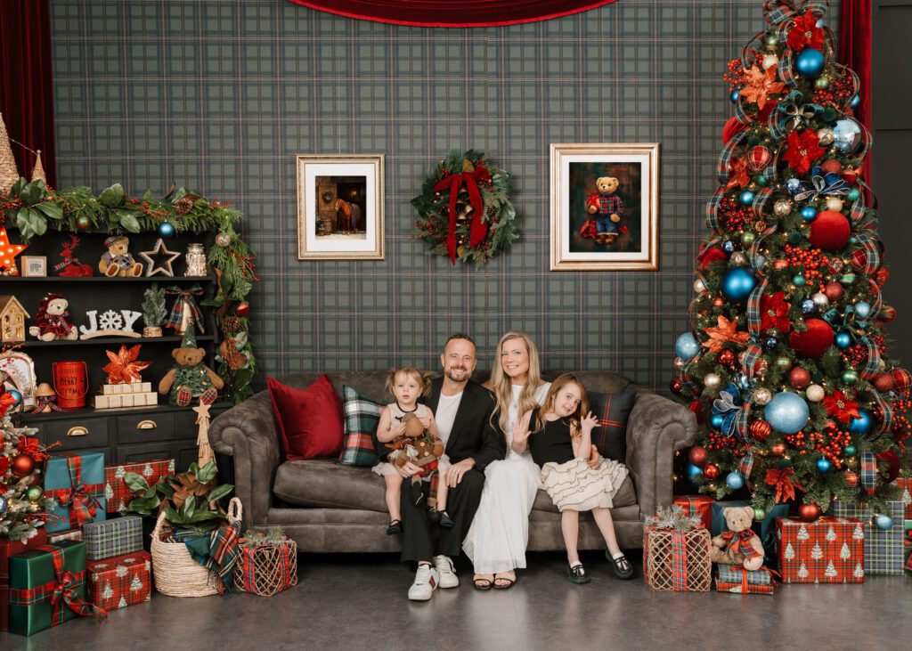 Winnipeg Christmas mini sessions featuring festive holiday setups